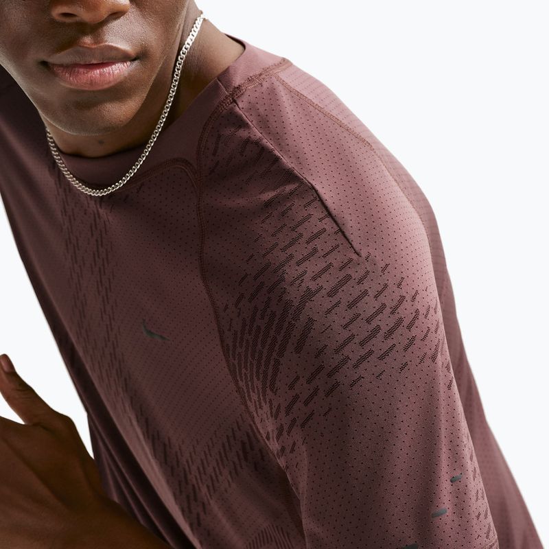 Koszulka do biegania męska Nike Stride Dri-Fit ADV tattoo/burgundy crush 5