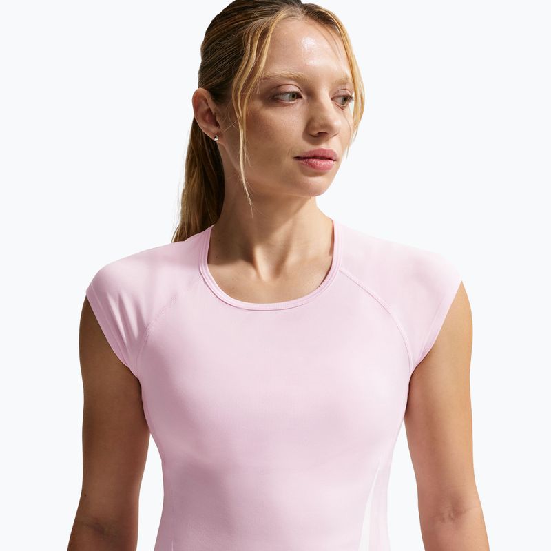 Koszulka do biegania damska Nike Swoosh Run Dri-Fit pink foam/photon dust/white 4