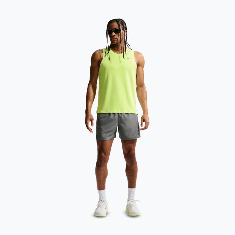 Spodenki do biegania męskie Nike Miler Dri-Fit 2in1 5" smoke grey/smoke grey 2