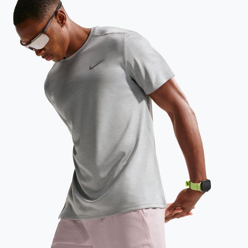 Spodenki do biegania męskie Nike Stride Dri-Fit Brief-Lined 7" particle rose 4