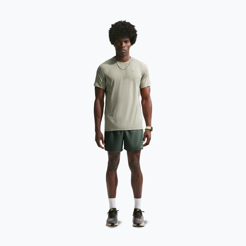 Koszulka do biegania męska Nike Stride Dri-Fit ADV spruce fog/light army 2