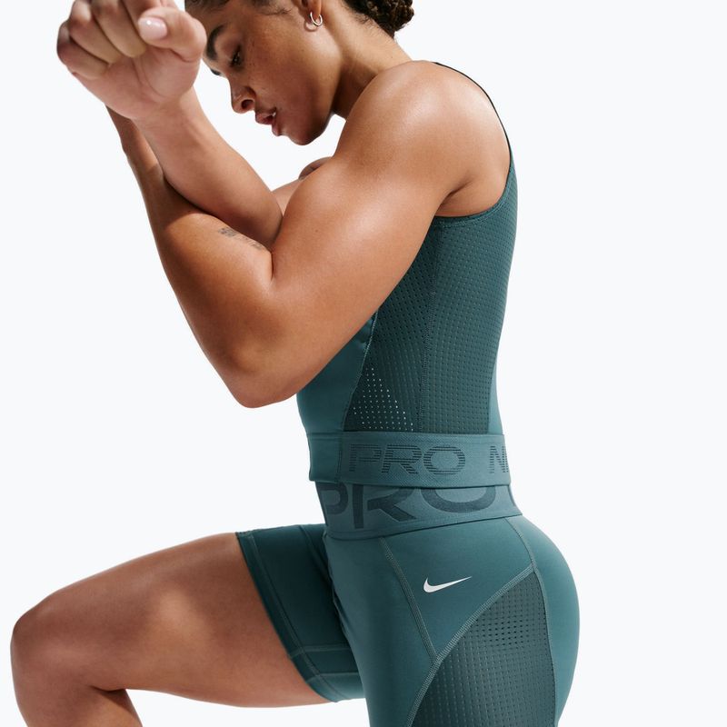 Spodenki damskie Nike Pro Sculpt High Waisted 5" Biker mineral slate/faded spruce/white 6