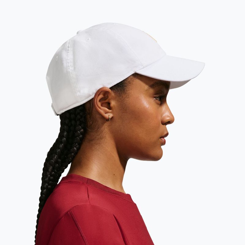 Czapka z daszkiem Nike Club Unstructured white 2