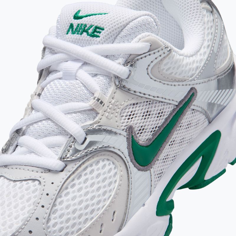 Buty Nike V5 RNR whitevast grey/malachite 10