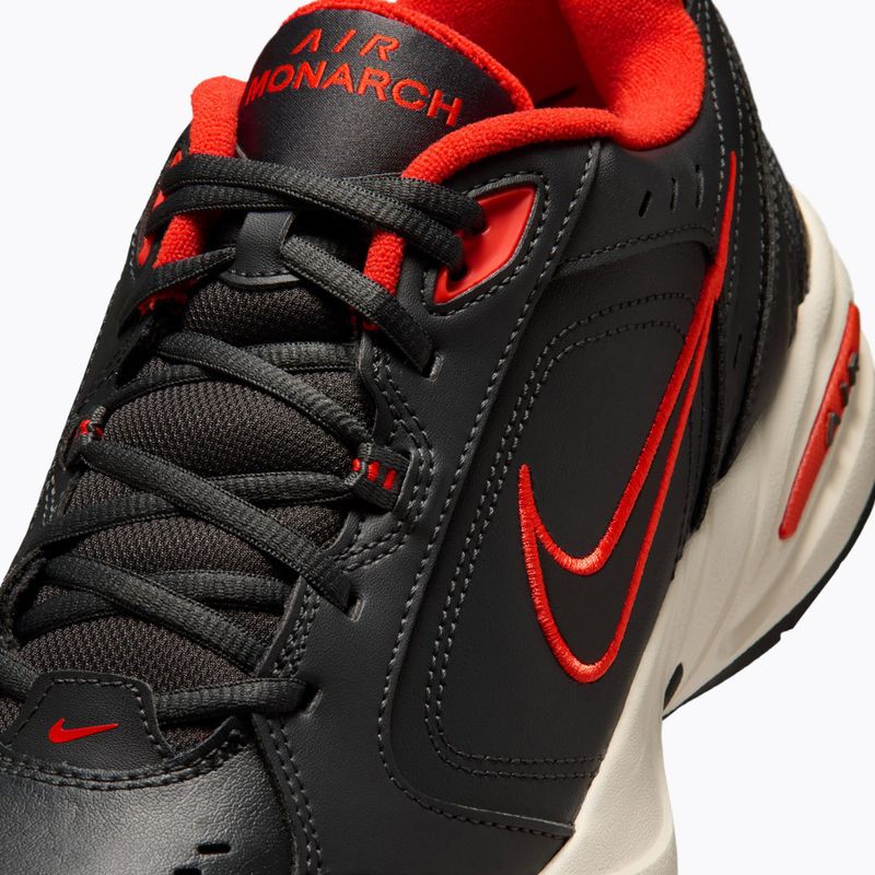 Buty treningowe męskie Nike Air Monarch IV dark smoke grey/picante red/black 10