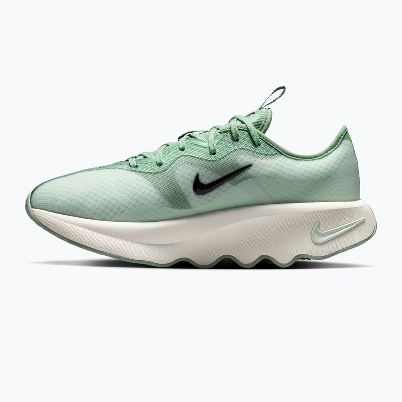 Buty damskie Nike Motiva 2 barely green/steam/sail/black 9