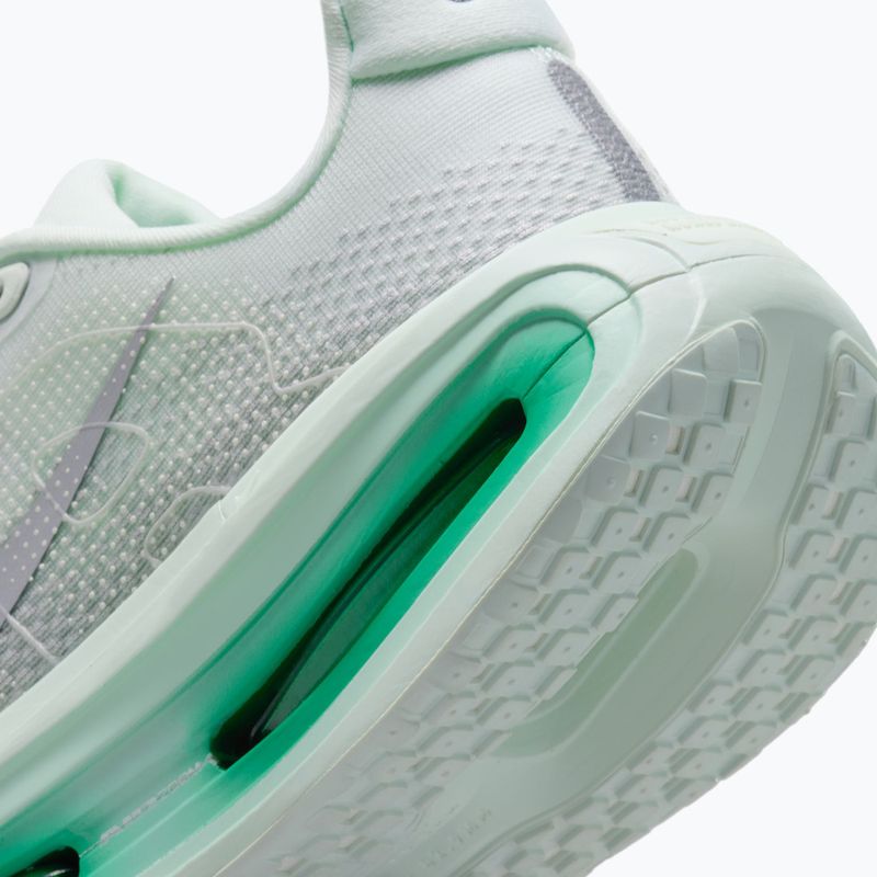 Buty do biegania damskie Nike Vomero Premium barely green/metallic silver 11