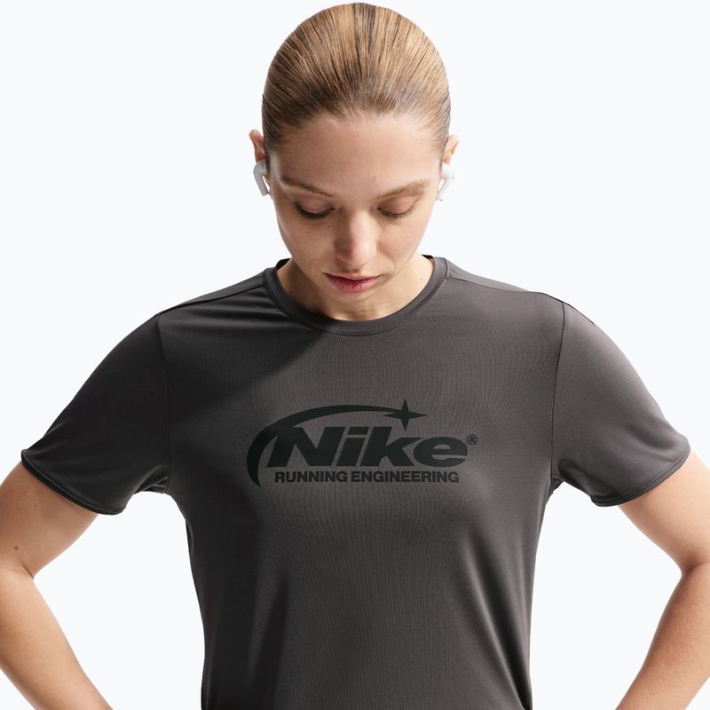 Koszulka do biegania damska Nike Swift Dri-Fit medium ash 4