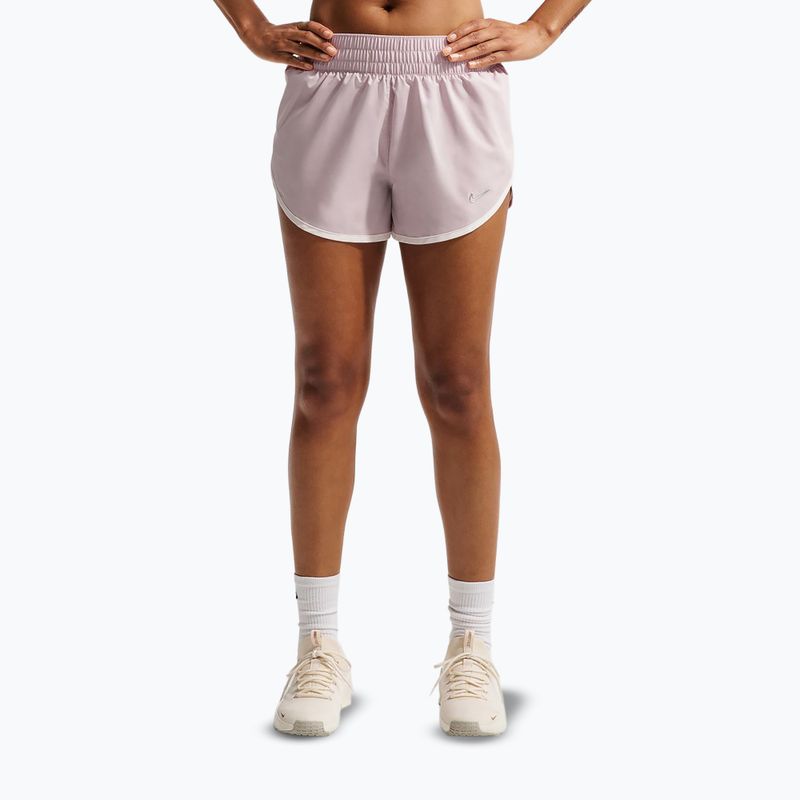 Spodenki treningowe damskie Nike One Woven Brief-Lined platinum violet/sail
