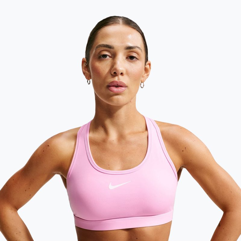 Biustonosz treningowy Nike Swoosh Medium Support pink rise/white