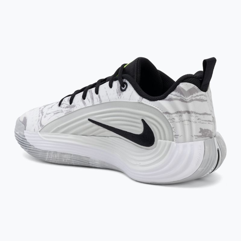 Buty do koszykówki męskie Nike Giannis Immortality 5 white/off white/metallic silver 3