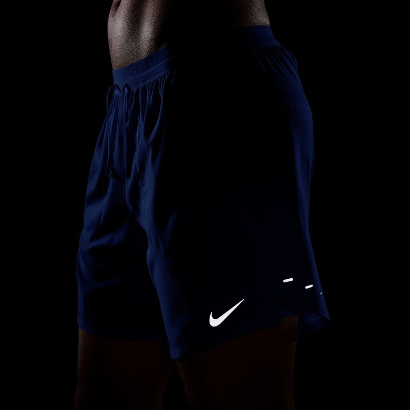 Spodenki do biegania męskie Nike Stride Dri-Fit 2in1 7" hyper royal 7