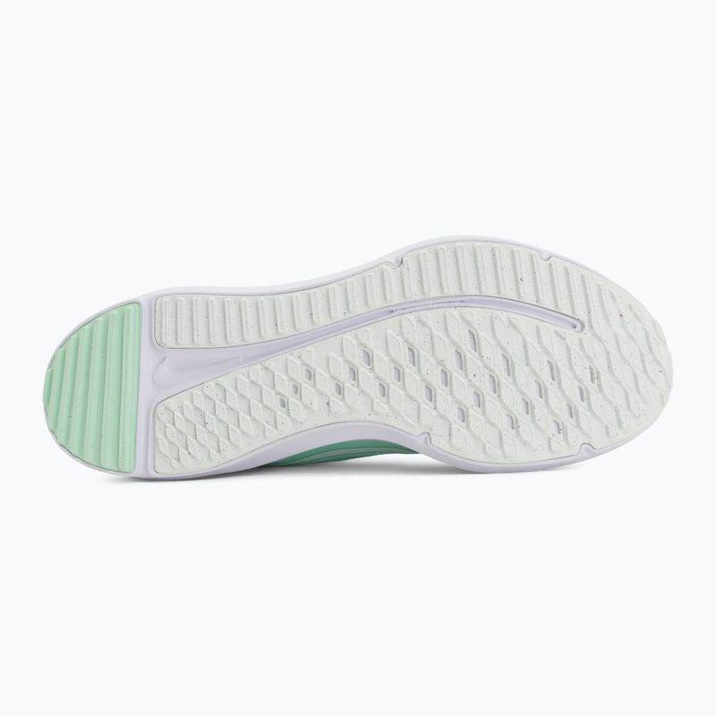 Buty do biegania Nike Cosmic Runner barely green/arctic green/white 4