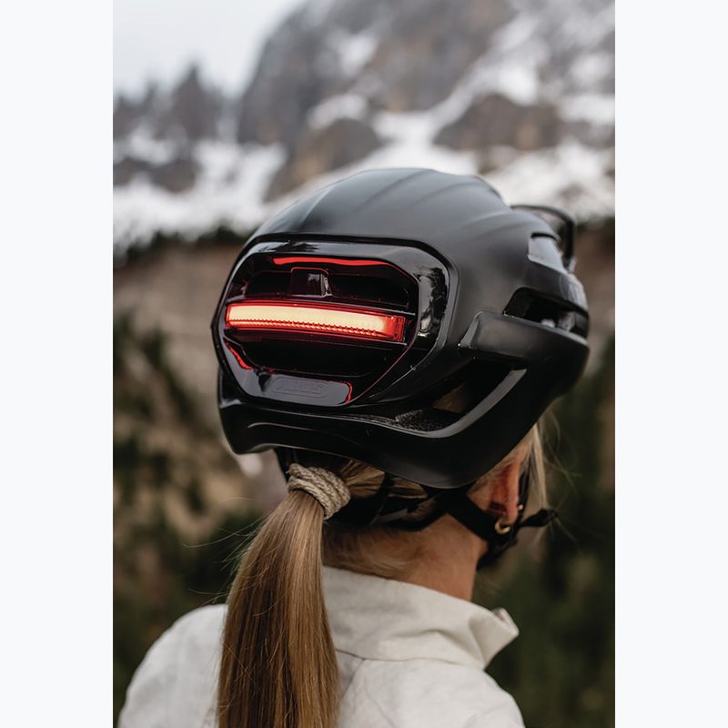 Kask rowerowy ABUS Taipan LED velcet black 8