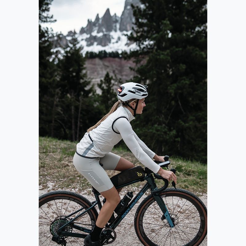 Kask rowerowy ABUS Taipan LED shiny white 7