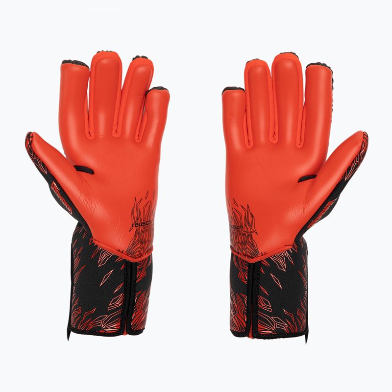 Rękawice bramkarskie Reusch Venomous Gold X black/fiery red 2