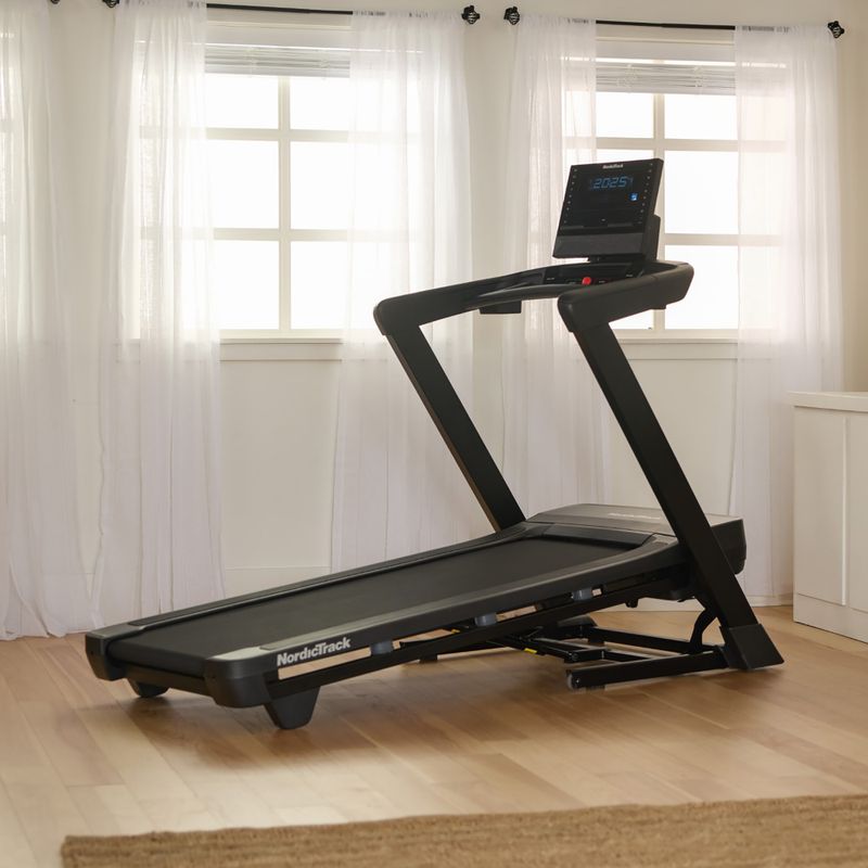 Bieżnia elektryczna NordicTrack T7 black 6