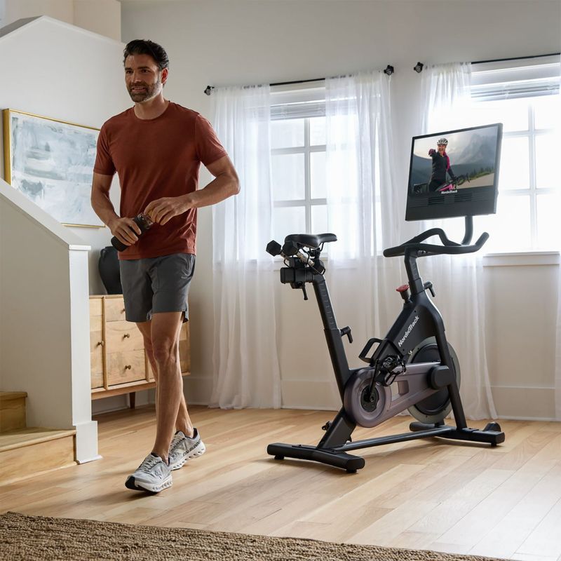 Rower spinningowy NordicTrack 24 Studio black 11