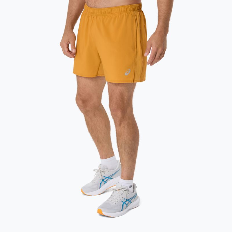 Spodenki do biegania męskie ASICS Core 5IN sandstorm 4