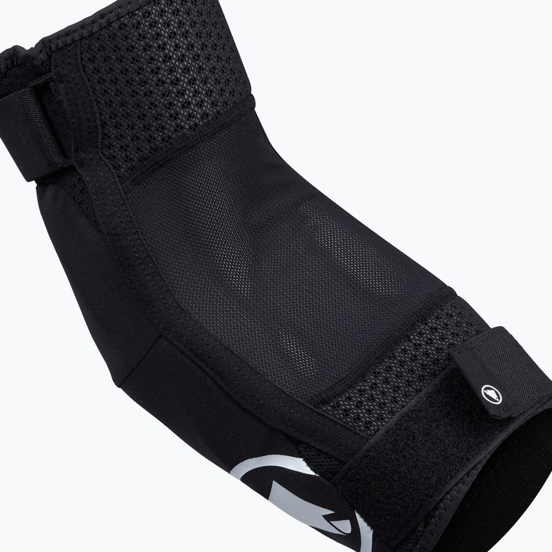 Ochraniacze rowerowe na łokcie Endura Singletrack Elbow Pads black 9