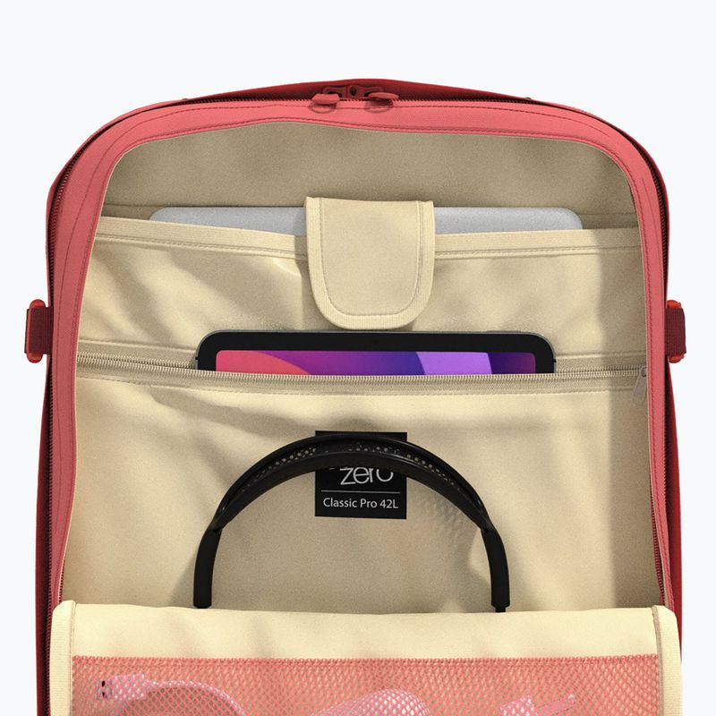 Plecak podróżny CabinZero Classic Pro 32 l peach valley 13