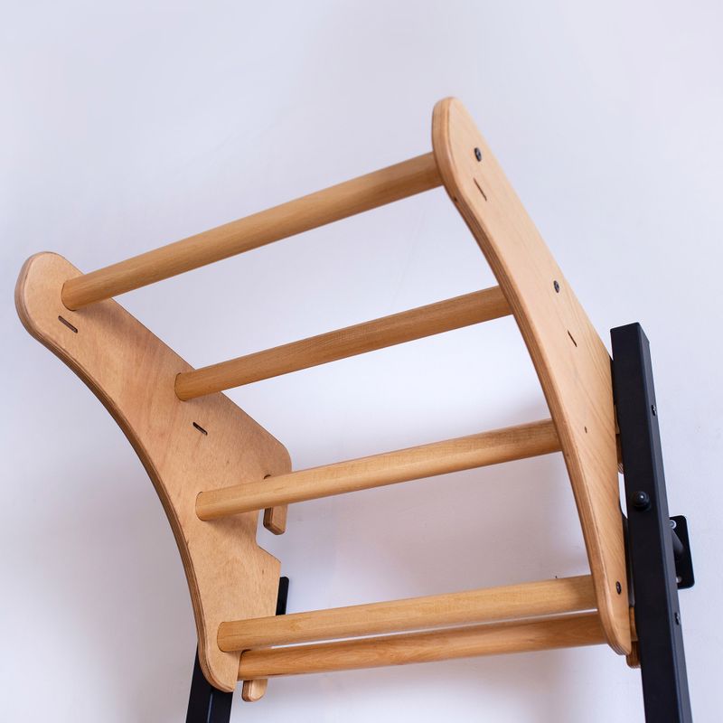 Drążek BenchK Pull Up Bar PB076 w kolorze naturalnego dębu BK-076 3