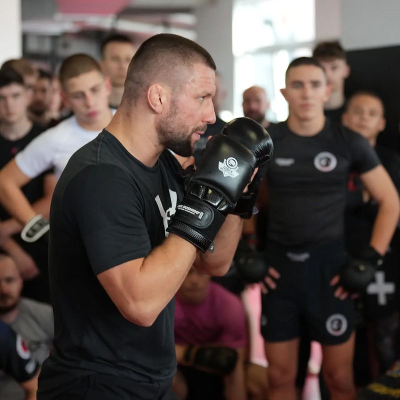 Rękawice grapplingowe DBX BUSHIDO MMA Premium czarny 16