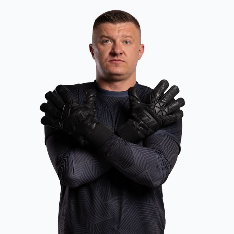 Rękawice bramkarskie Football Masters Varis X PRO black 2