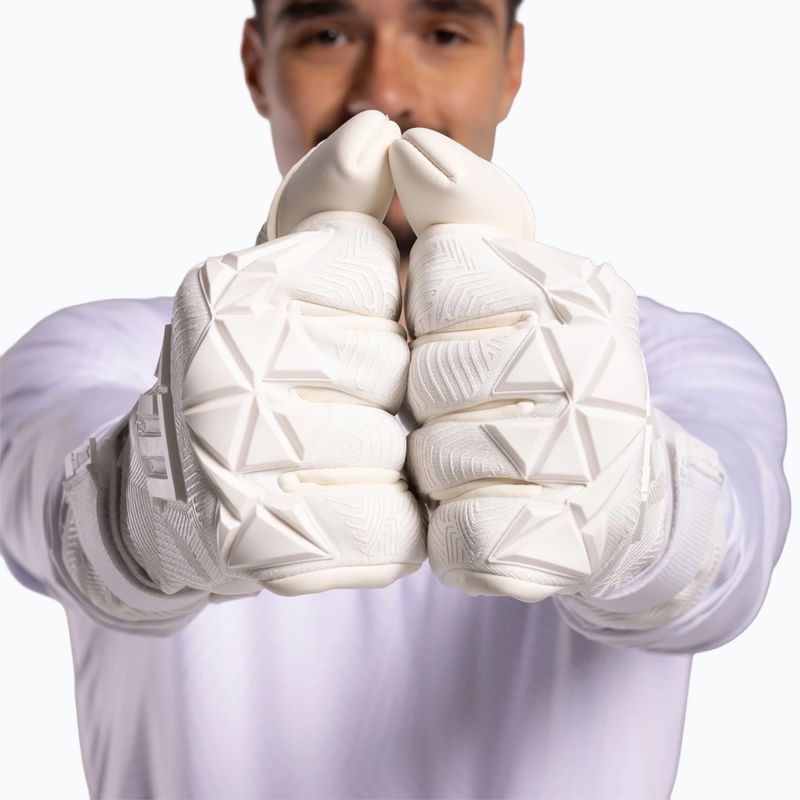 Rękawice bramkarskie Football Masters Varis X PRO all white 5