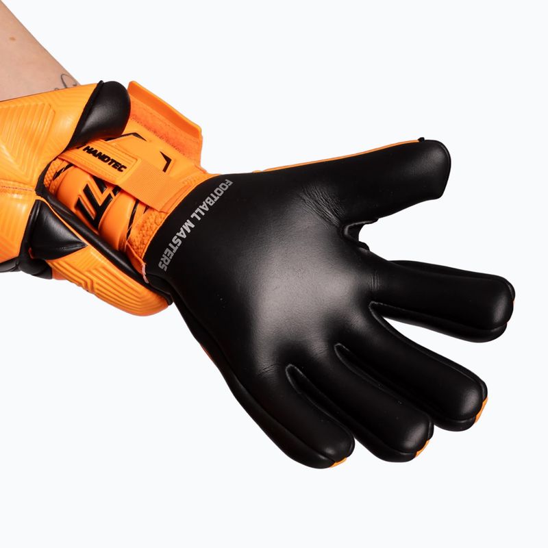 Rękawice bramkarskie Football Masters Varis X orange fluo 5