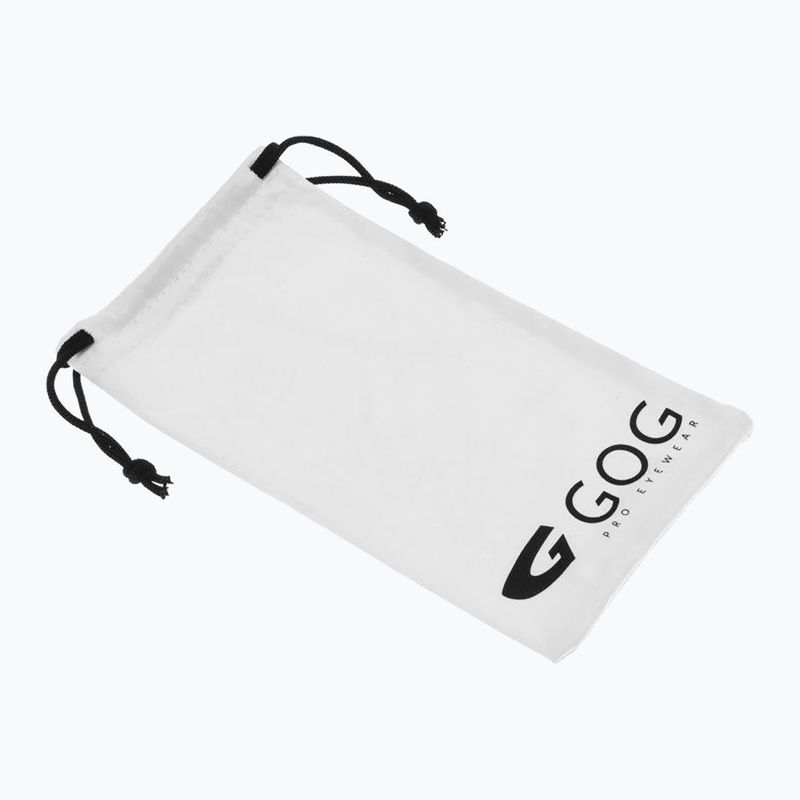 Okulary przeciwsłoneczne GOG Makalu matt black/polychromatic white-blue 6