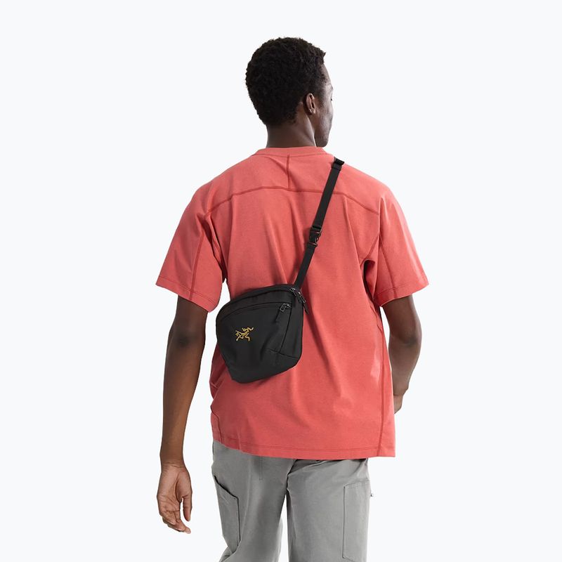 Saszetka Arcteryx Mantis 2 2,5 l 24k black 3
