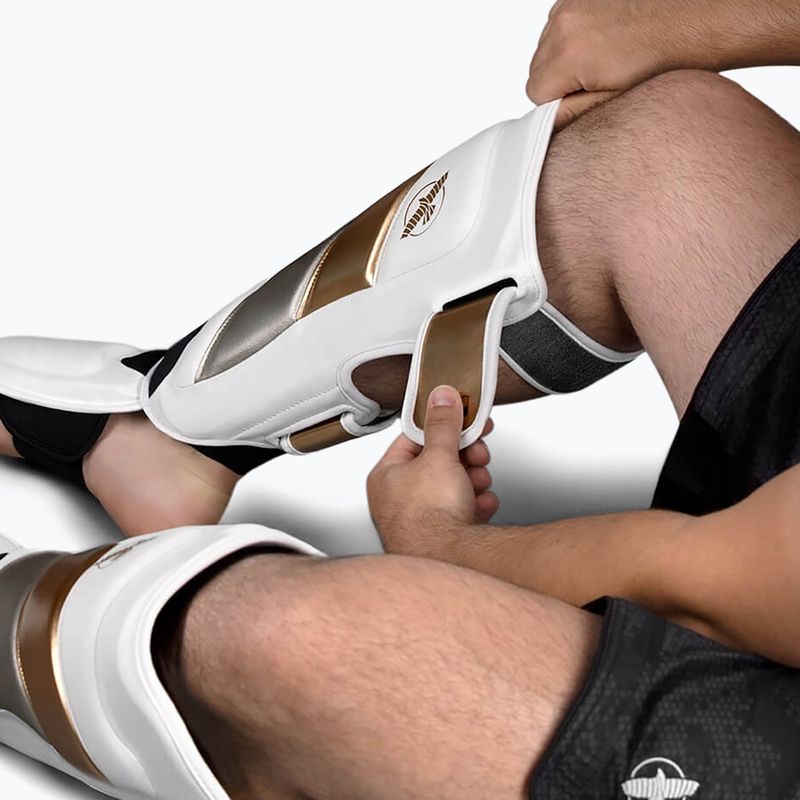 Ochraniacze piszczeli i stóp Hayabusa T3 Striking Shin Guards white/gold 7