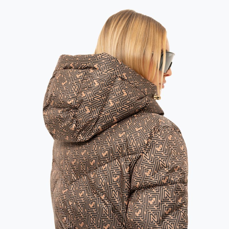 Kurtka narciarska damska Nikkie Newport Logo camel 3