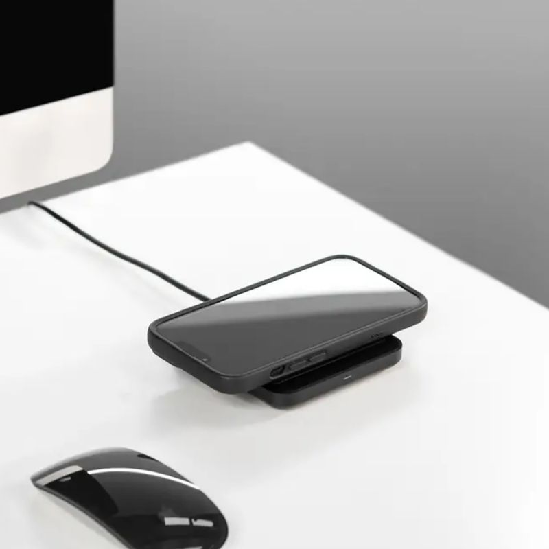 Ładowarka bezprzewodowa Quad Lock Wireless Charging Pad black 3