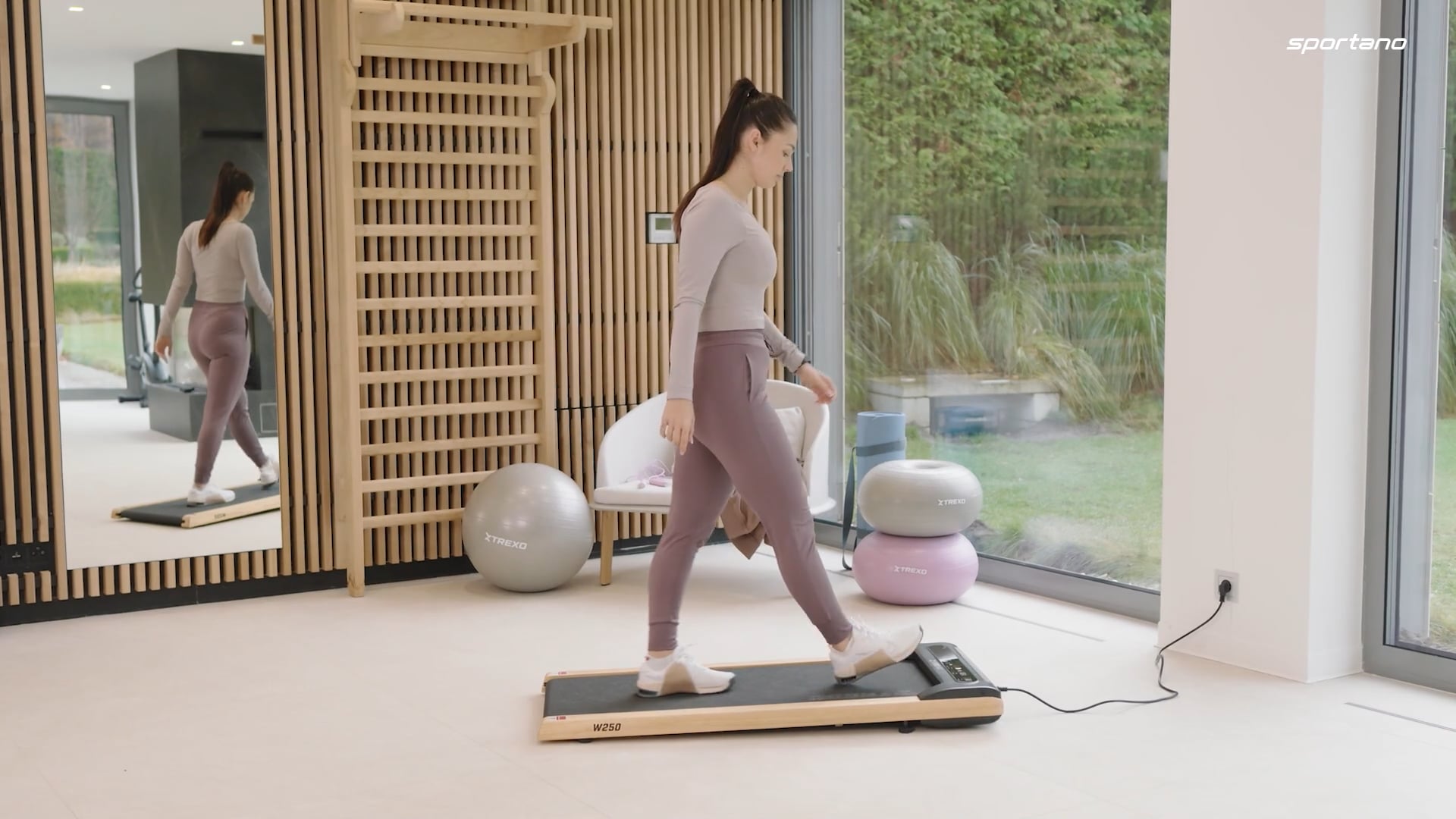 Bieżnia elektryczna XTREXO TXO-W250 Walking Pad czarny/brązowy